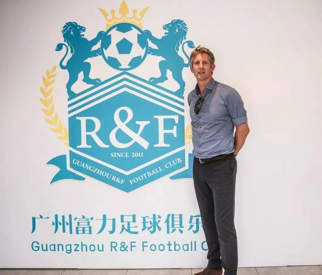 Kaiyun-转折点广州队回应争议，荷甲赛后攻防权衡，目标明确，纪律约束更严格(内马尔fg梅西)